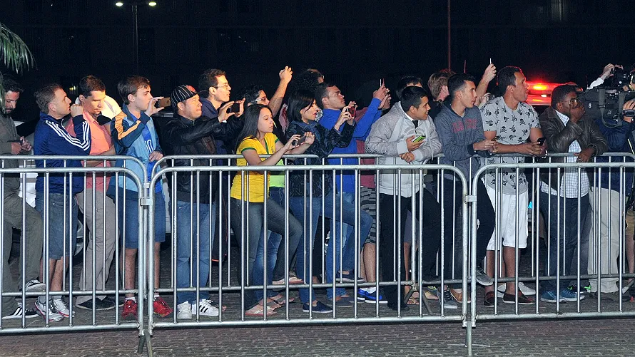 低温不是背景板:一场冬季比赛里会被改掉的四件事·第一脚触球分析